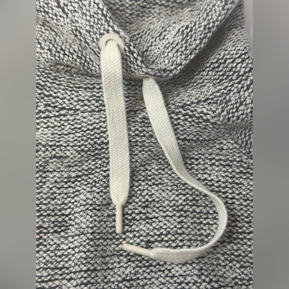 Aerie Snowday mock neck sweatshirt - Picture 5 of 9